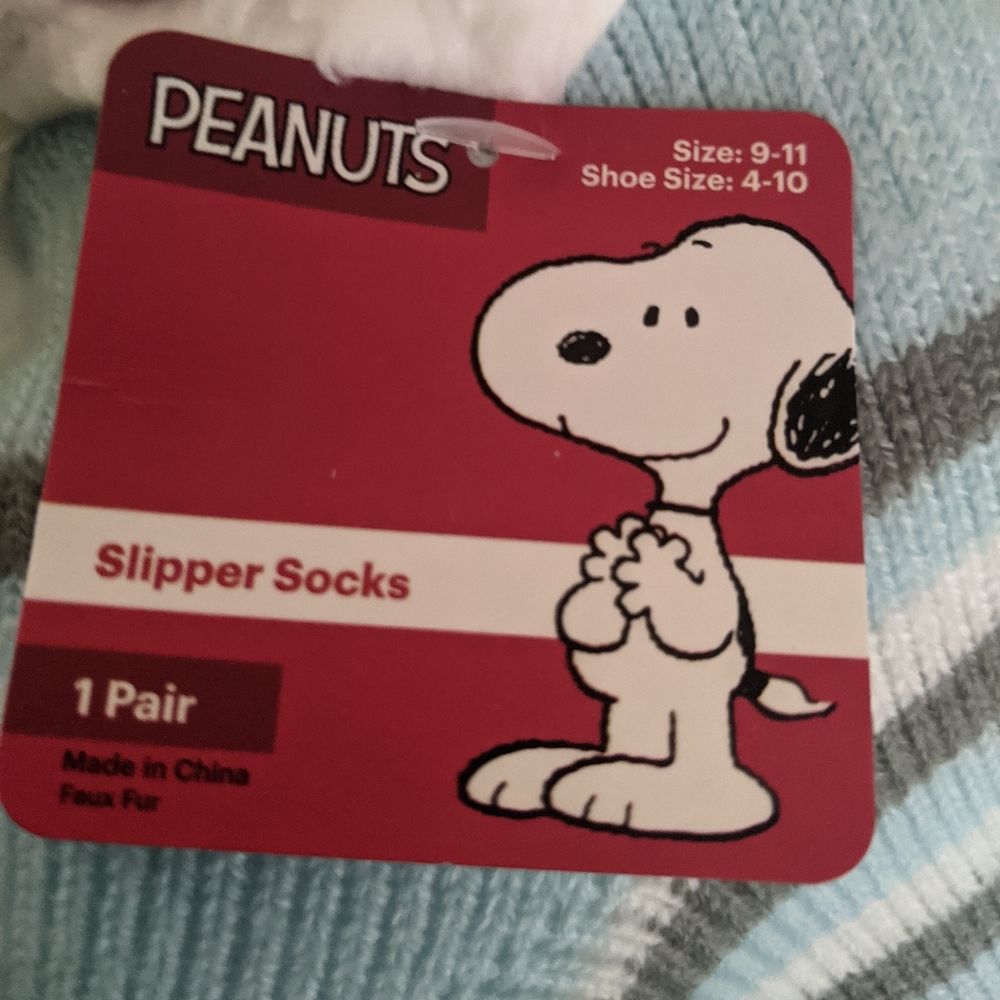 Peanuts Woodstock slippers
